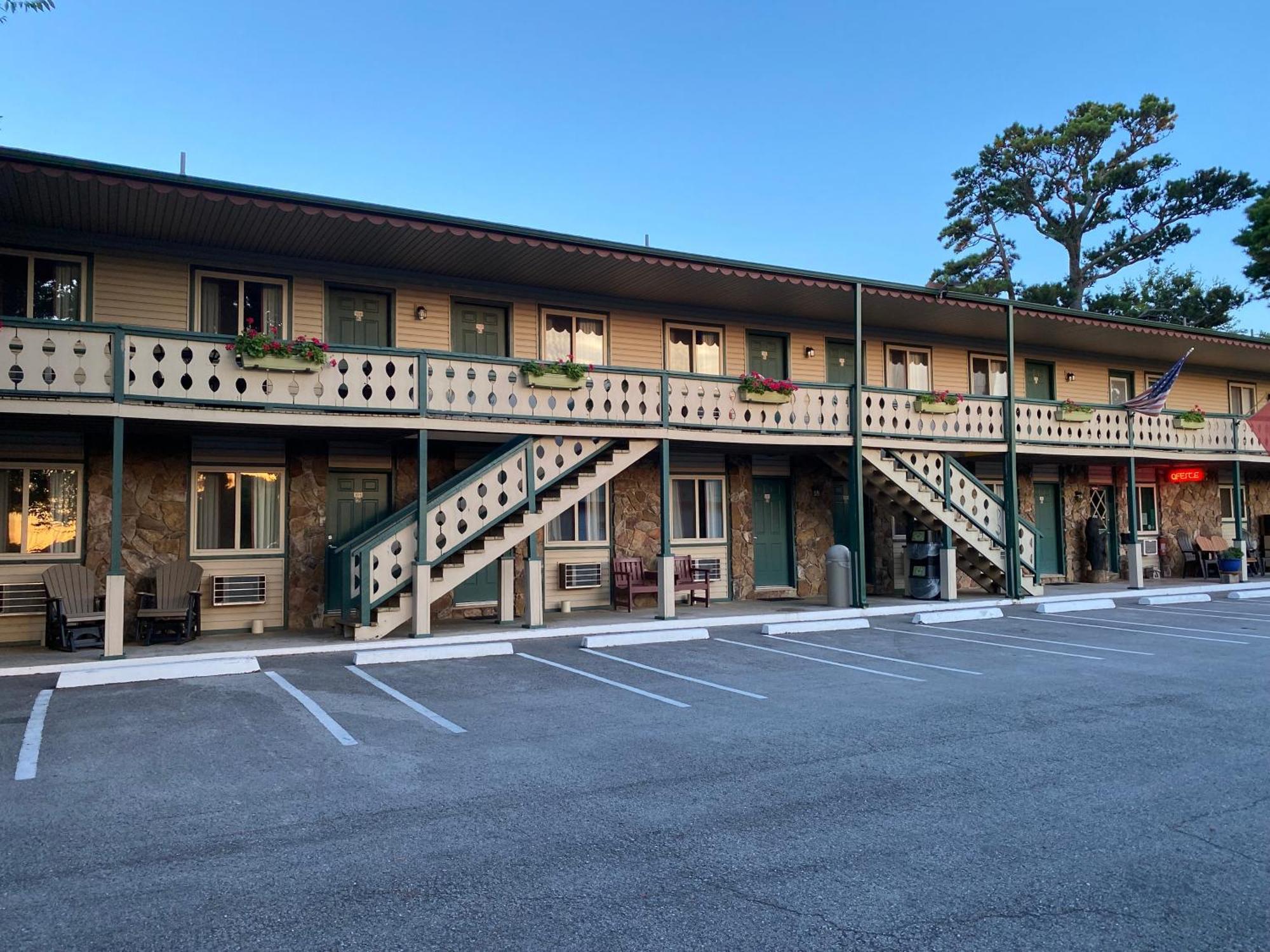 Edelweiss Inn Eureka Springs Exteriör bild