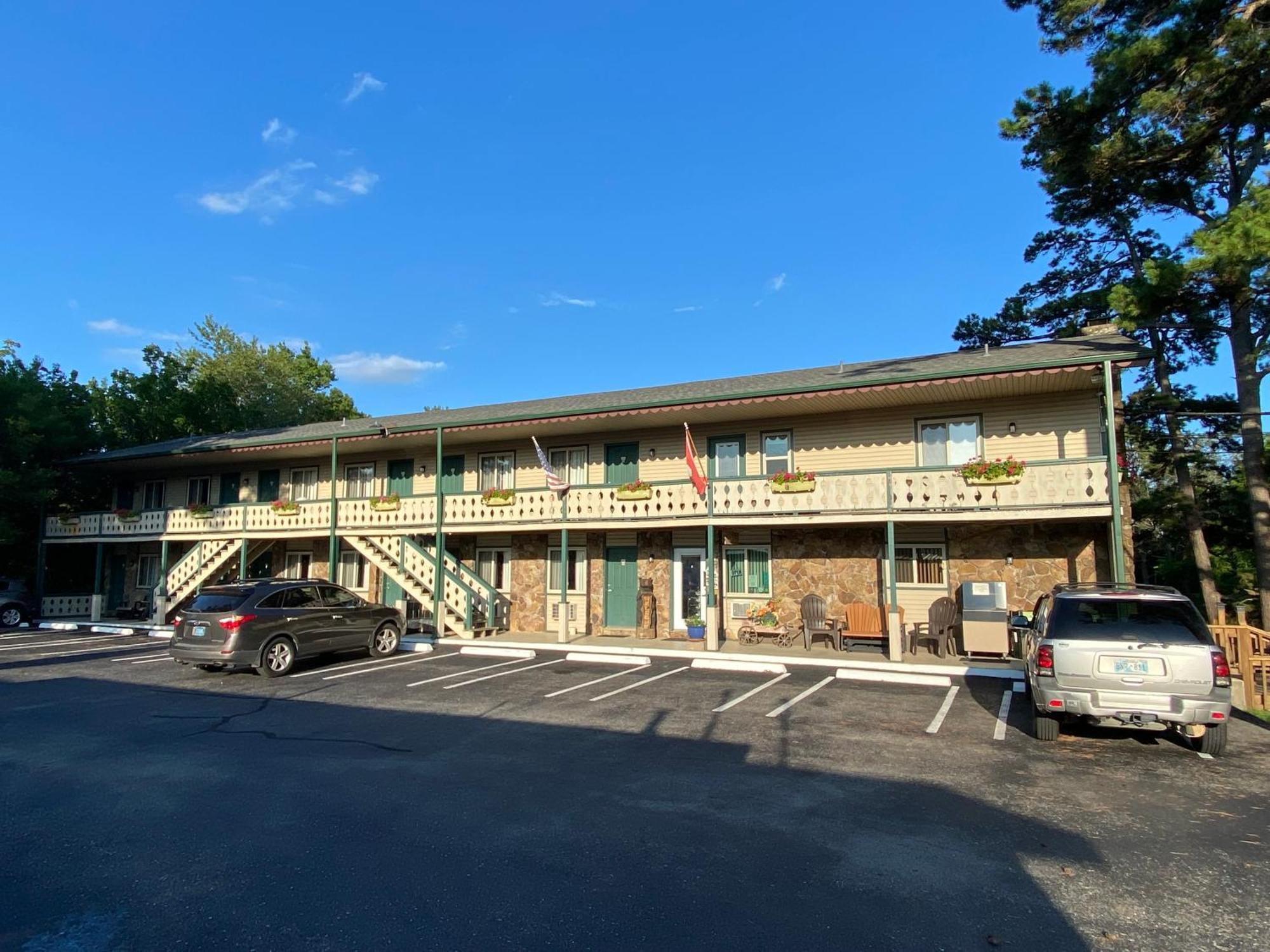 Edelweiss Inn Eureka Springs Exteriör bild
